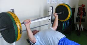 Musculação – Clube Escola Vila Guarani
