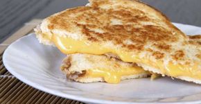 Fãs de queijo quente fazem mais sexo e são pessoas melhores