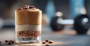 Como fazer uma sobremesa de café rica em proteínas para ganhar massa muscular e ficar mais forte
