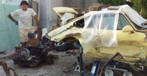 Ele encontrou um Porsche afundado no rio e transformou o carro em item de colecionador