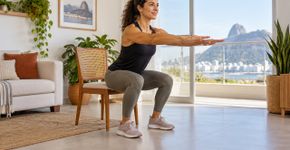 Exercícios em casa que ajudam a fortalecer as pernas e a ganhar força