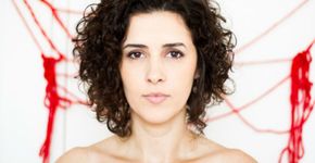 Gabi Buarque faz show de lançamento de seu novo disco autoral na Sala Funarte