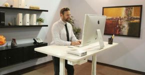 Mesa ajuda a ter um estilo de vida mais saudável no trabalho