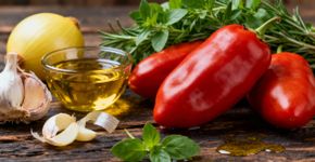 Esses dois ingredientes vão acabar com qualquer molho de tomate