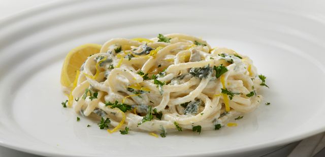 Descubra o toque que transforma o spaghetti alfredo em alta gastronomia