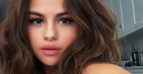Entenda a tatuagem de Selena Gomez e atores de ’13 Reasons Why’