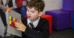 Lego fará peça em braille para crianças cegas