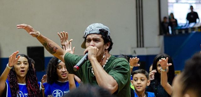 Rimas virada em versos – Victor Massaki