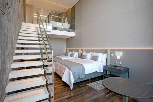 Suite Suryya