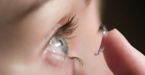 Fique de olho: sete dicas para quem usa lentes de contato no dia a dia