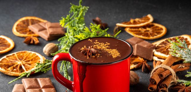 Se você ama sabores intensos esse chocolate quente com pimenta e laranja é pra você