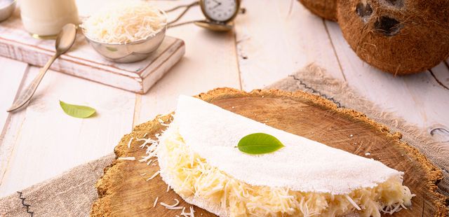 Essa tapioca com coco, rapadura e castanha vai roubar a cena da festa junina