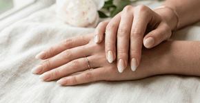Unhas que rejuvenescem e dão cara de 30 anos são a nova febre nos salões de beleza
