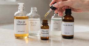 Como ter unhas impecáveis usando esse poderoso óleo caseiro para cutículas