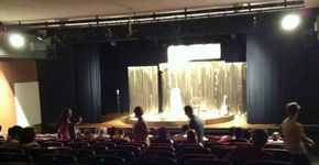 Café com Bobagem no Teatro Zanoni Ferrite