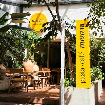 Featured mobile: Mesa III Pasta-Café chega ao Itaim com massas artesanais, café e quintal arborizado