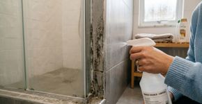 Como limpar mofo nos silicones do box com vinagre branco para eliminar tudo de vez sem esforço