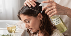 Como o simples tônico de alecrim pode salvar a saúde do seu cabelo