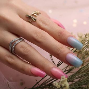 Featured mobile: Syrup Nails: unhas com efeito translúcido são a aposta da primavera