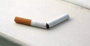 Serviços gratuitos ajudam fumantes a abandonarem o cigarro