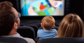 Atrium Shopping oferece cortesias para mães e pais curtirem cinema com seus bebês