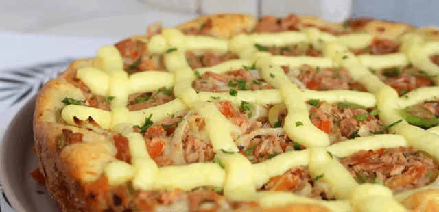 Torta de atum que surpreende no sabor e no preço; aprenda a fazer
