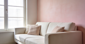 O que significa a cor rosa quartzo no marketing e por que ela transmite confiança?
