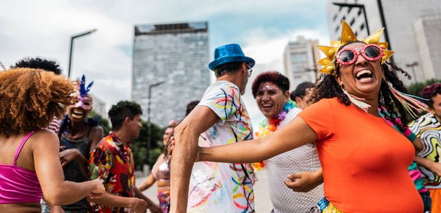 Folia na zona leste: veja a lista de blocos que saem na ZL no dia 16