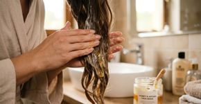 Uma colher deste ingrediente na máscara pode mudar o toque do cabelo já na próxima hidratação
