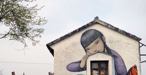 Artista francês transforma edifícios ao redor do mundo em obras de arte