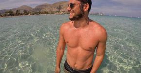 Sucesso! Bruno Gissoni curte momento fofo com a filha