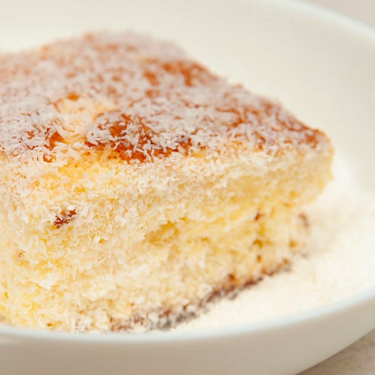 Bolo de coco molhadinho