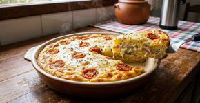 Se você tem batatas, ovos e queijo, faça este lanche rápido e fácil