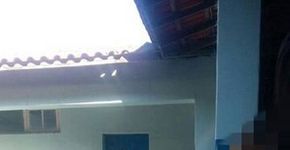 Fotos flagram PM abraçando garota de 16 anos em escola no RJ