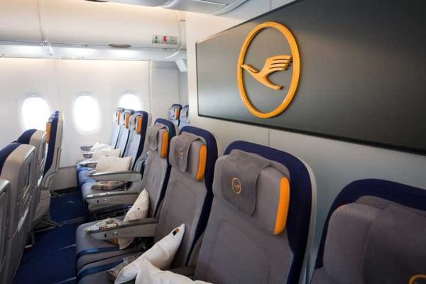 10 -  Lufthansa (Alemanha)