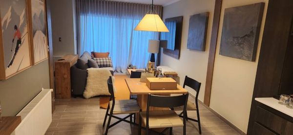 Todos os apartamentos são equipados 