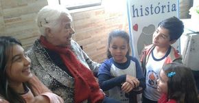 Empatia: escola une avós e crianças e estimula olhar para o outro