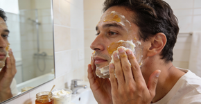 Melhor esfoliação facial caseira para transformar sua pele hoje mesmo
