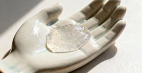 A rotina de skincare simples que garante uma pele de porcelana