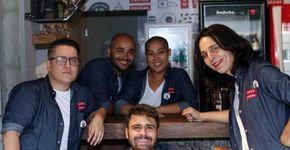 Castro Burger abre vagas para LGBTs em São Paulo