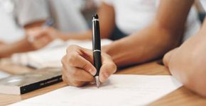 5 sites para estudar de graça para concursos públicos