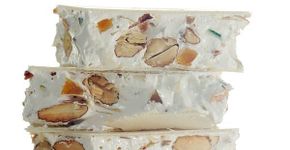 Aprenda a fazer um delicioso torrone caseiro