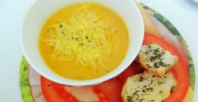 Quentinho e gostoso: caldo de cenoura com gengibre
