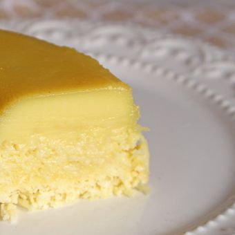 Featured mobile: Quindão caseiro: receita fácil, cremosa e com sabor de coco