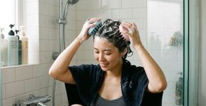 Lavagem de cabelo ao estilo japonês: uma técnica que estimula o crescimento saudável dos fios