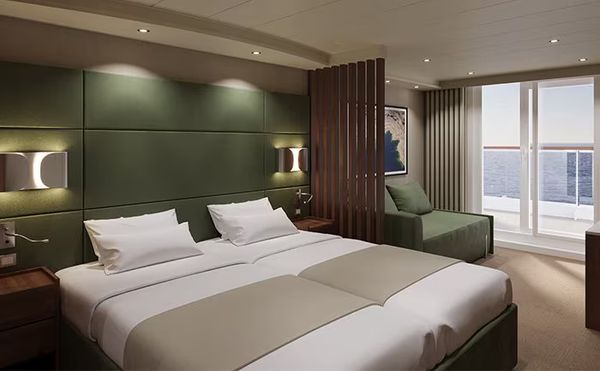 Interior de uma das cabinas da áera exclusiva MSC Yacht Club do MSC Poesia