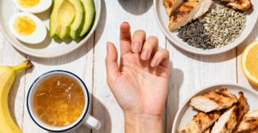 Três ações do colágeno que eliminam a quebra das unhas