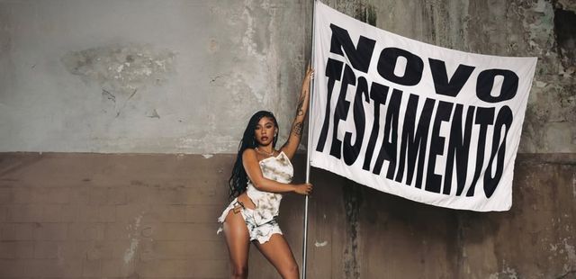 Show AJULIACOSTA, ‘Novo Testamento’
