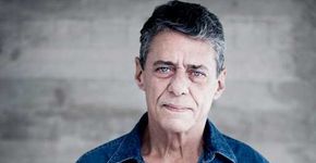 Chico Buarque lança faixa inédita; ouça agora