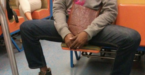 Metrô de NY faz campanha para homens ‘fecharem as pernas’